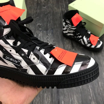 OFF-Whlte Arrow Logo Leather Sneakers #43 4-Bar