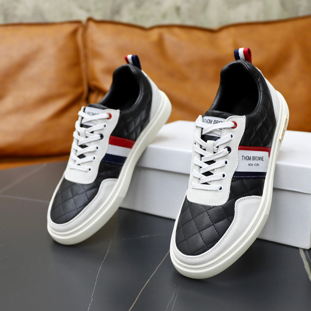 Genuine leather Sneakers THOM TREND