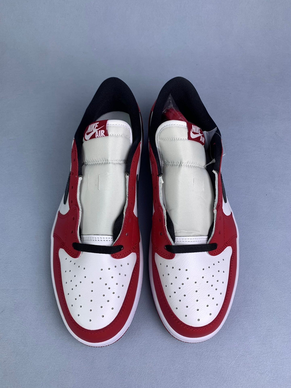 Air Jordan 1 Low White/Red Chicago 705329-600 Unisex Sneakers detail view 4
