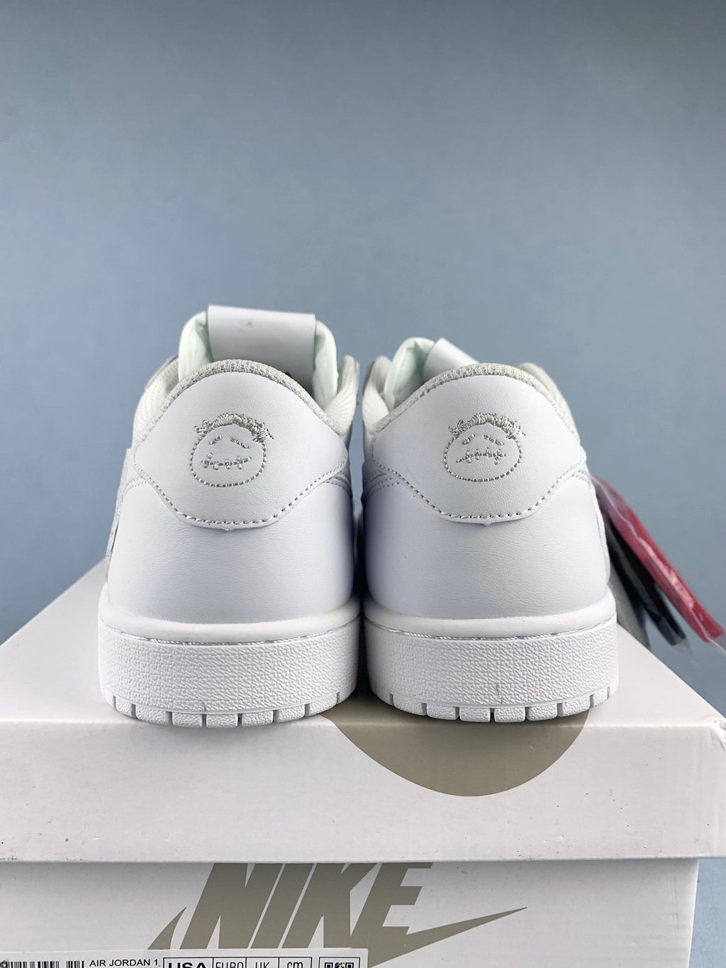 Air Jordan 1 Low All-white Unisex Sneakers DM7866-292 detail view 6