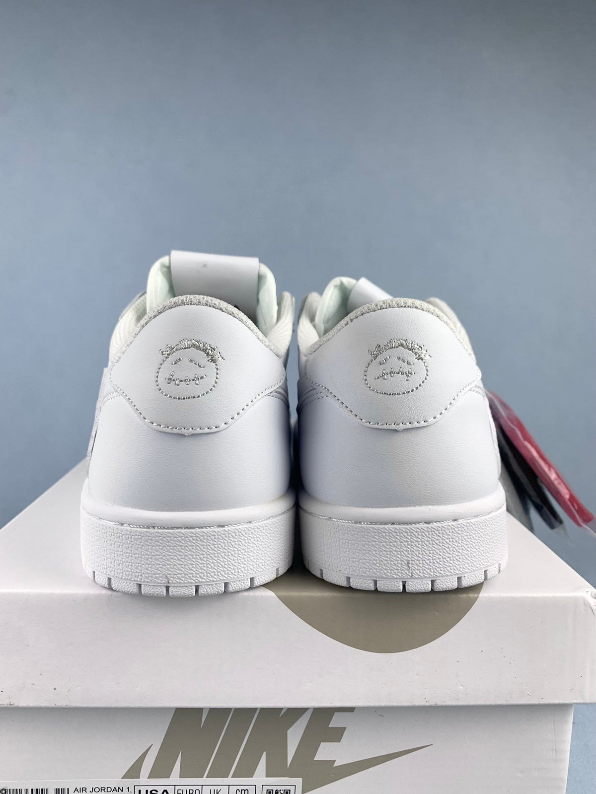 Air Jordan 1 Low All-white Unisex Sneakers DM7866-292 detail view 6