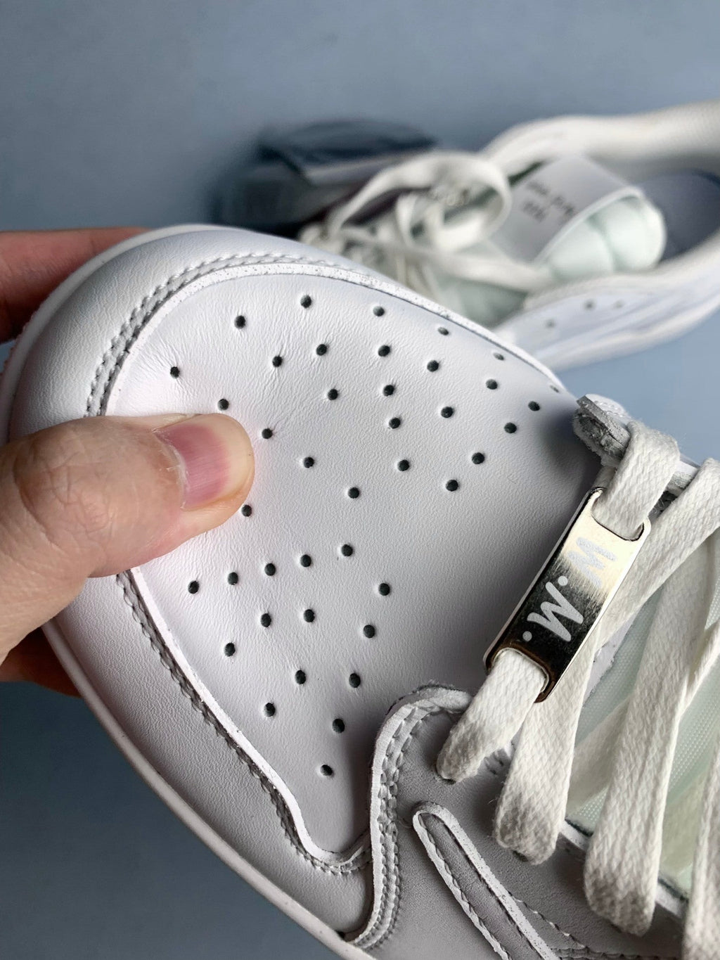 Air Jordan 1 Low All-white Unisex Sneakers DM7866-292 detail view 5