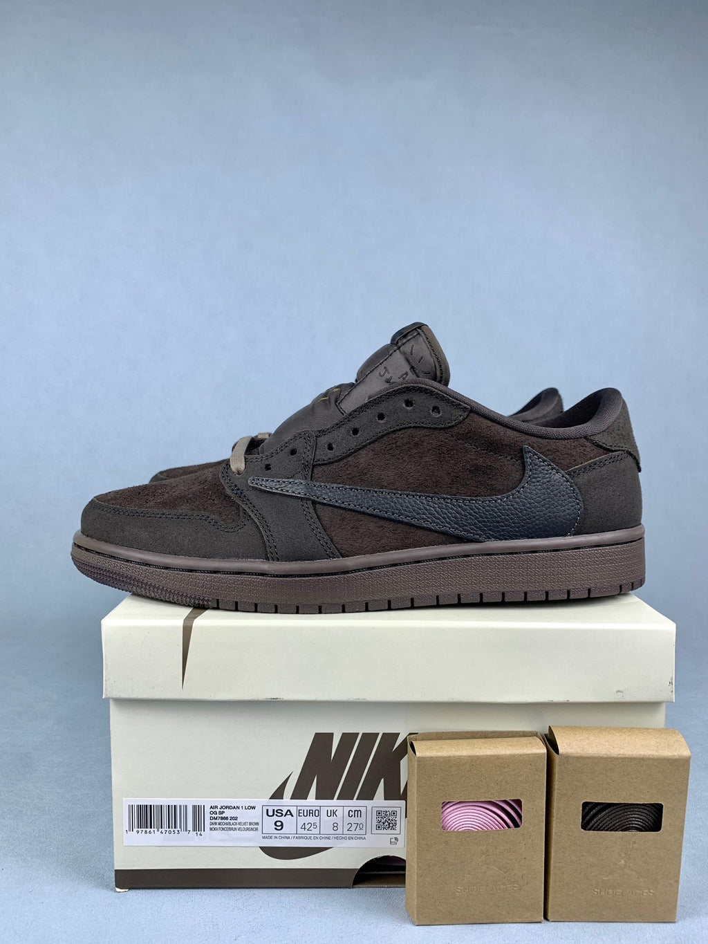 Air Jordan 1 Low Velvet Brown Black-Brown Unisex Sneakers DM7866-202 detail view 2