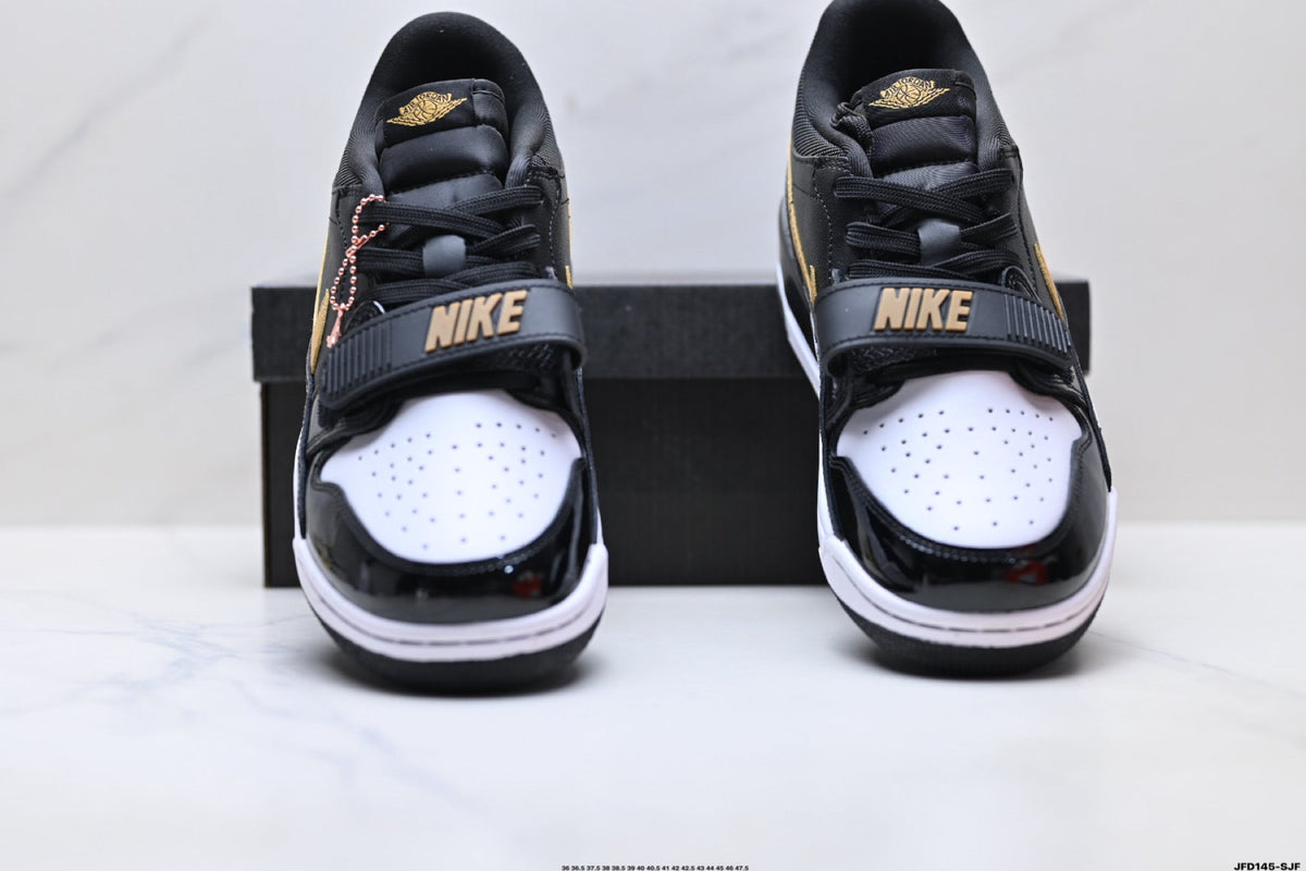 Jordan Legacy 312 Low Black White Metallic Gold sneakers detail view 7