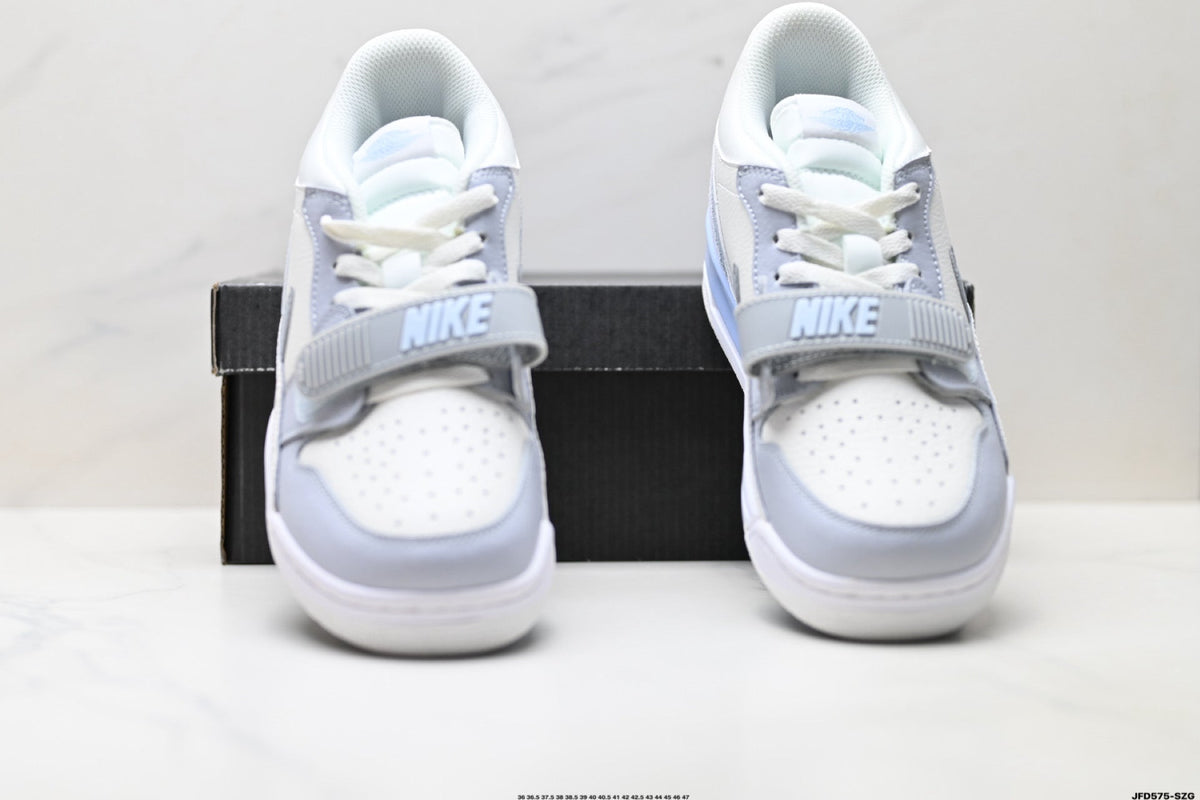 Jordan Legacy 312 Low White Wolf Grey Ice Blue sneakers detail view 7