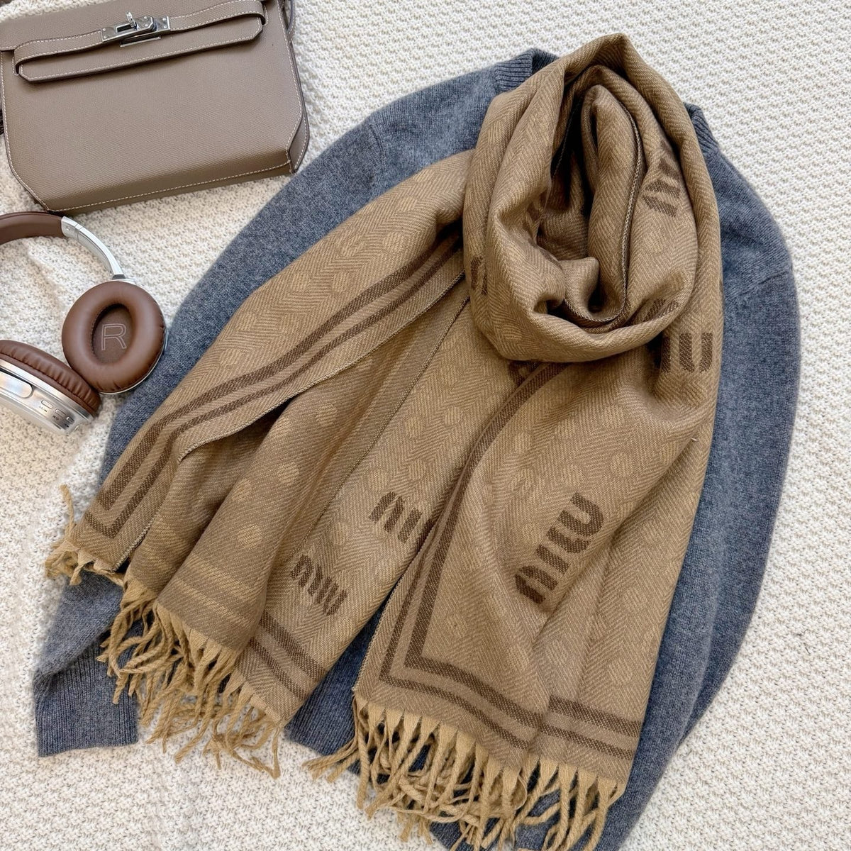 Miu Miu Style All-Over Logo Fringe Scarf product detail 8