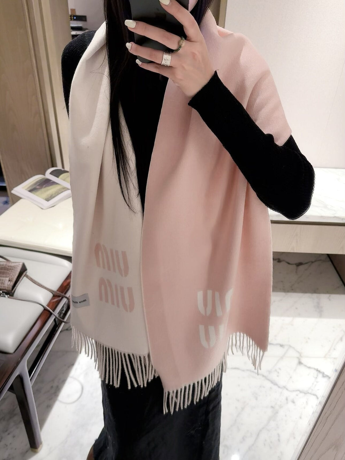 Miu Miu Style Oversized Logo Fringe Scarf product detail 4