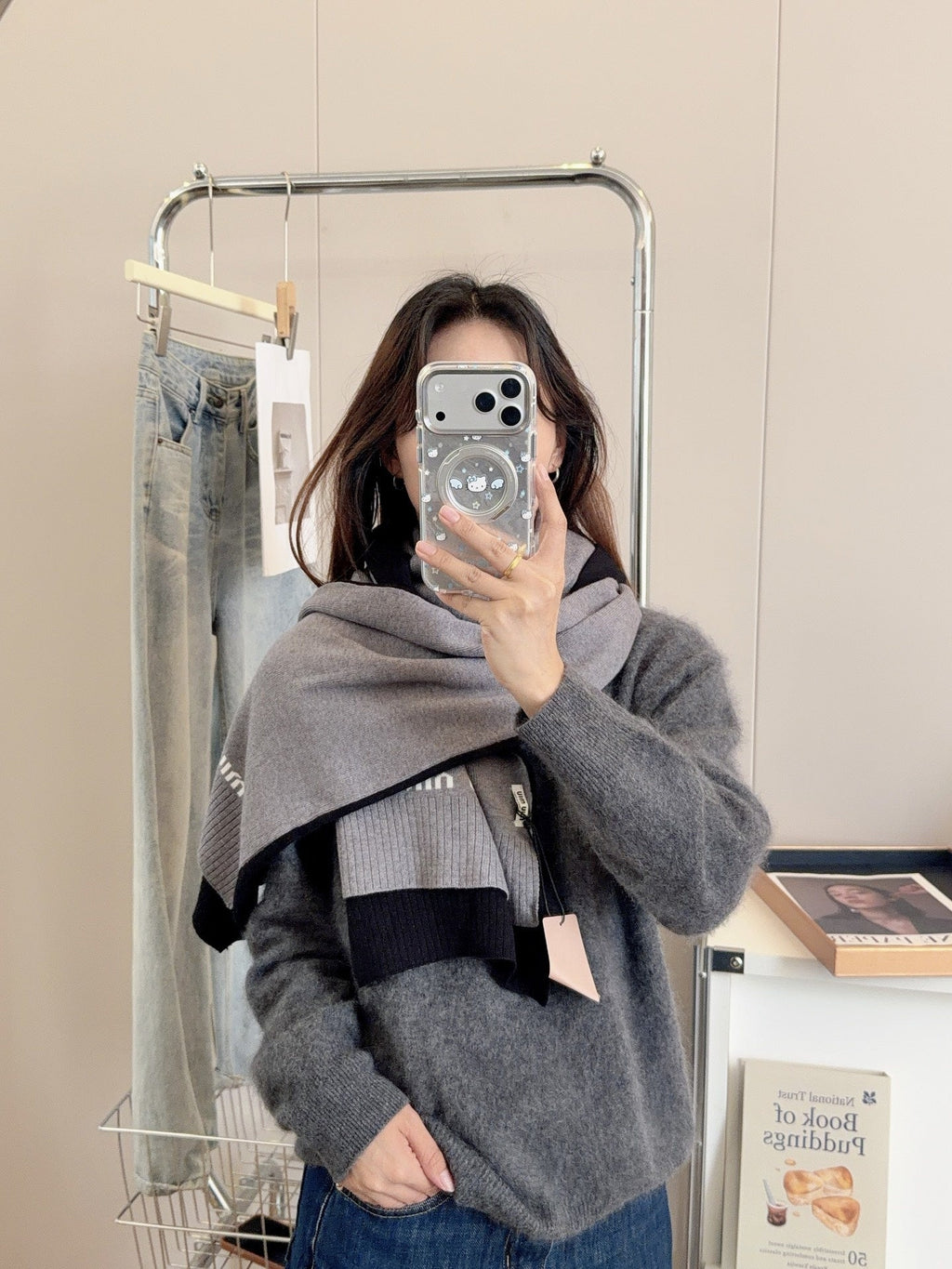 Miu Miu Style Two-Tone Rib-Knit Scarf product detail 2