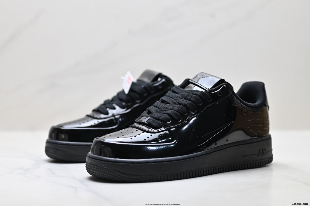 Nike Air Force 1 Low Black Patent Tonal Unisex Sneakers Style 04 detail view 5
