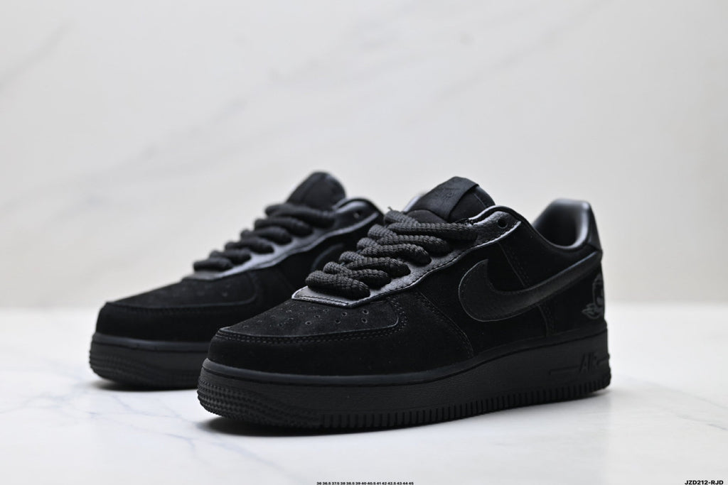 Nike Air Force 1 Low Triple Black Unisex Sneakers Style 15 detail view 5