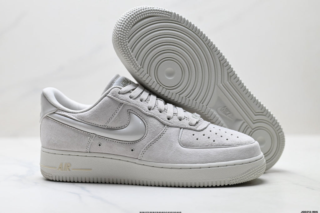 Nike Air Force 1 Low Triple White Unisex Sneakers Style 10 detail view 6