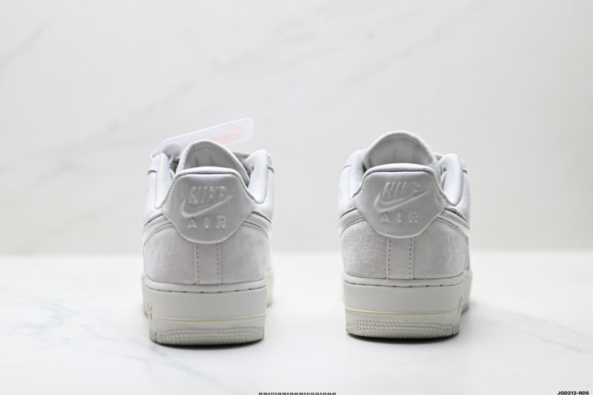 Nike Air Force 1 Low Triple White Unisex Sneakers Style 10 detail view 7