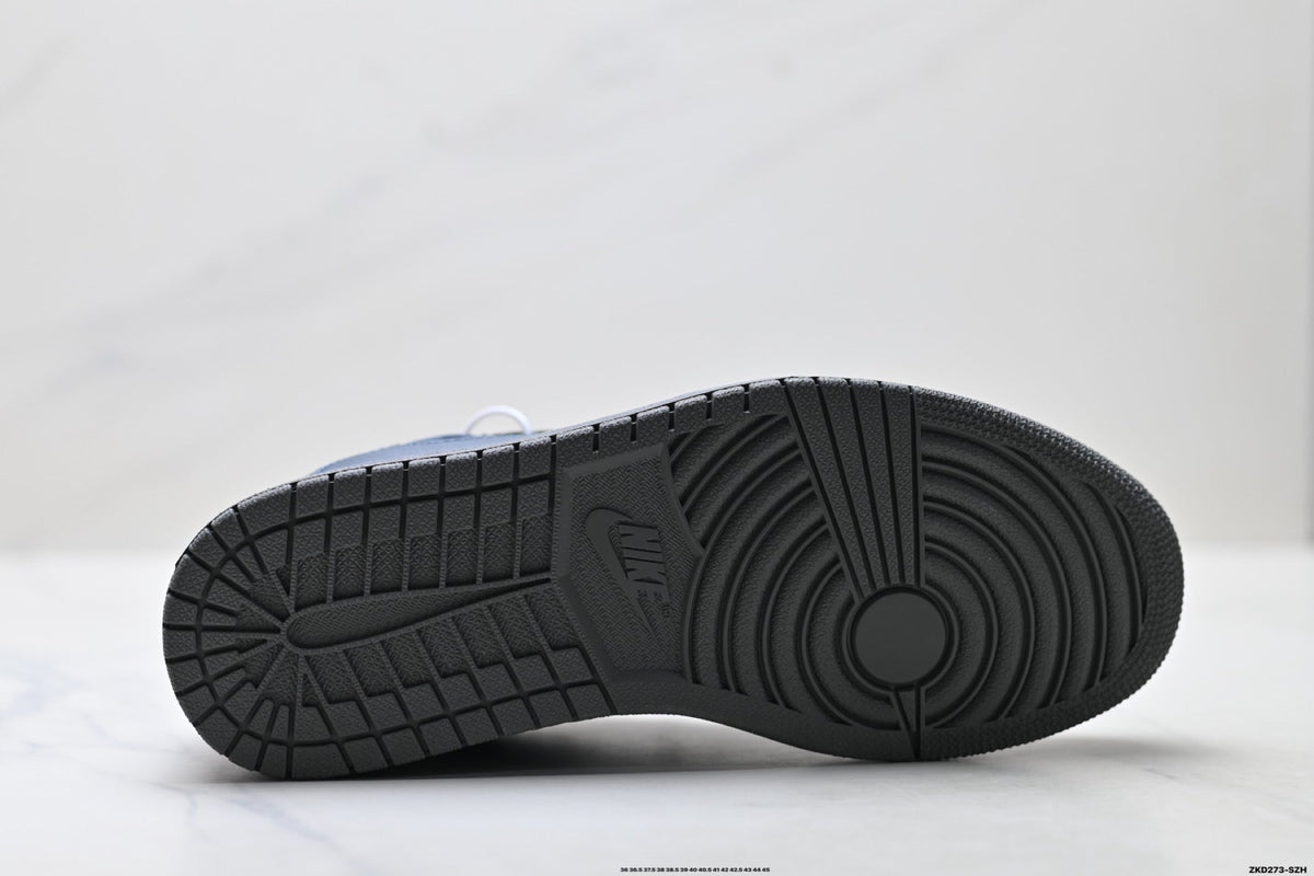 Nike Low-Top Sneakers Navy Gray Unisex Style 24 detail view 9