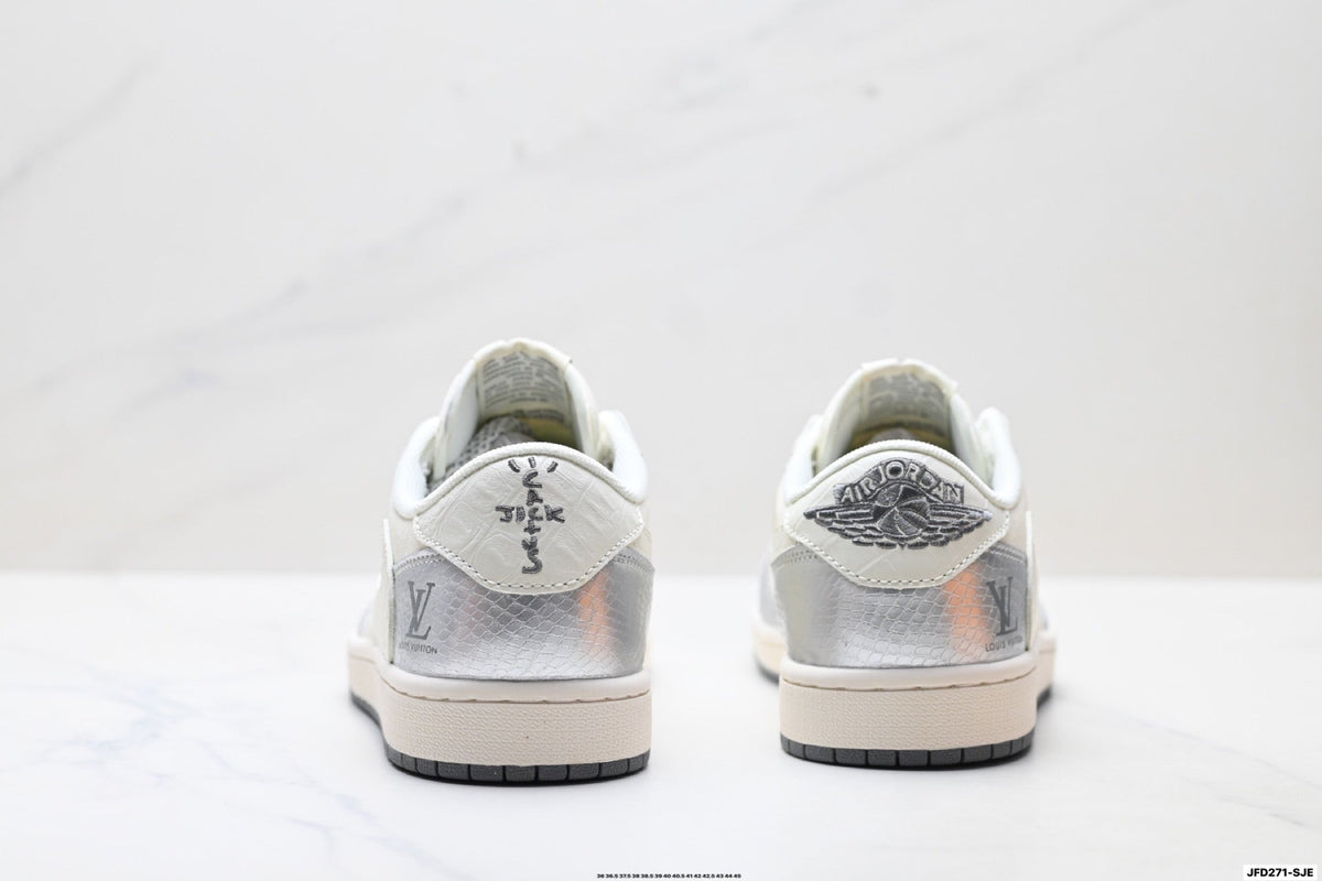 Nike Low-Top Sneakers White Silver Unisex Style 06 detail view 7