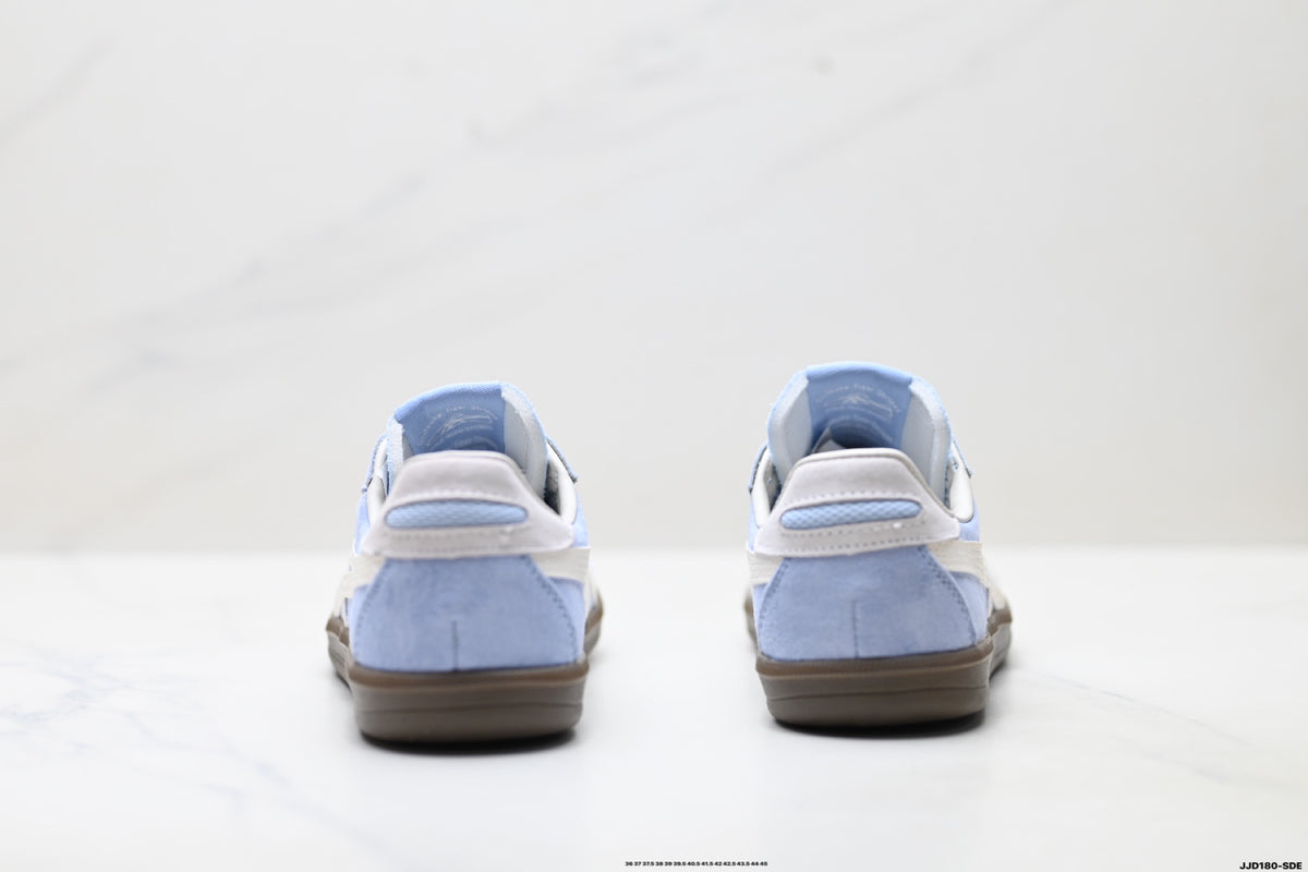 Onitsuka Tiger Tokuten Light Blue Gum Unisex Sneakers detail view 4