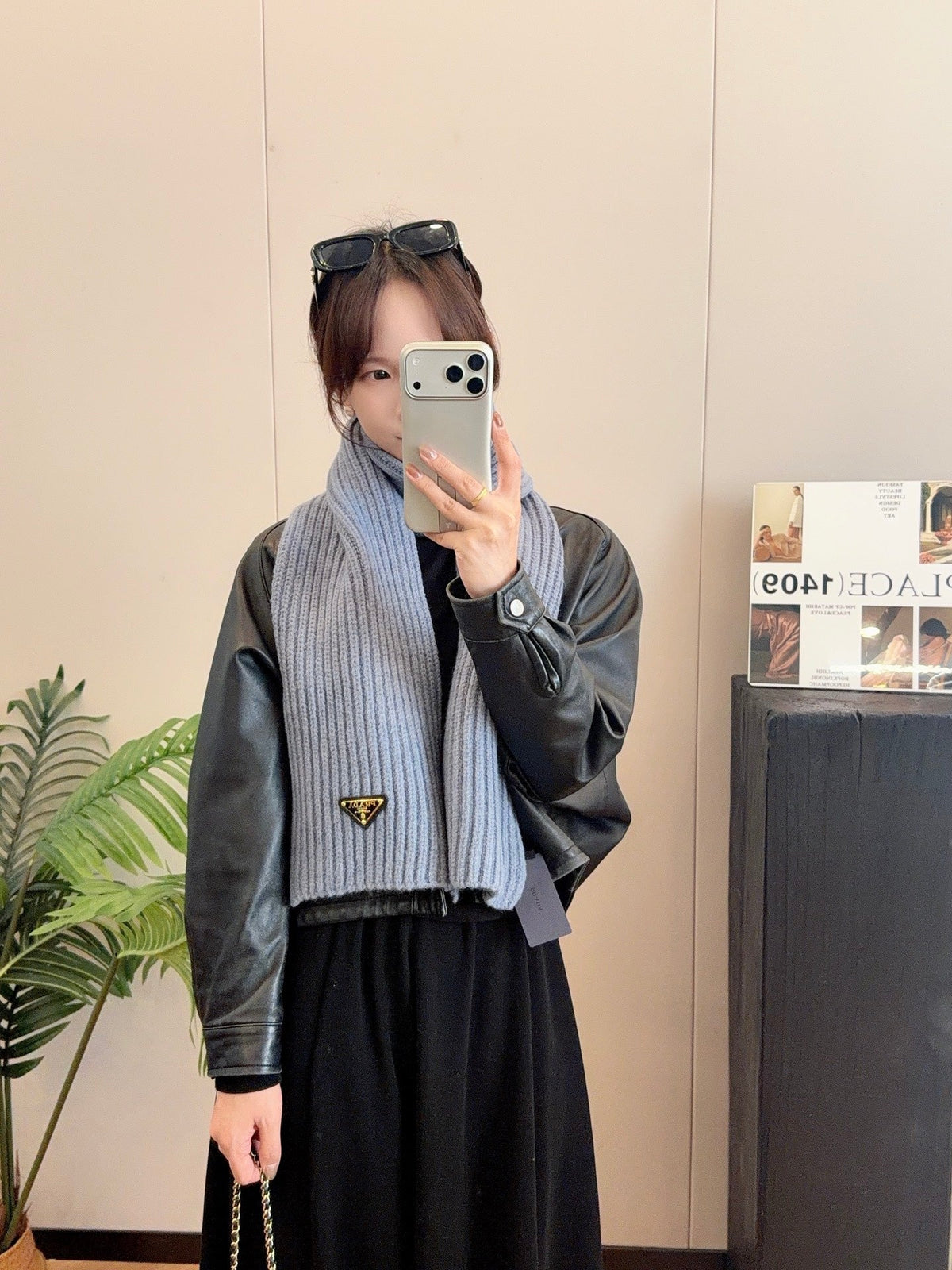 Prada Style Rib-Knit Logo Scarf product detail 7