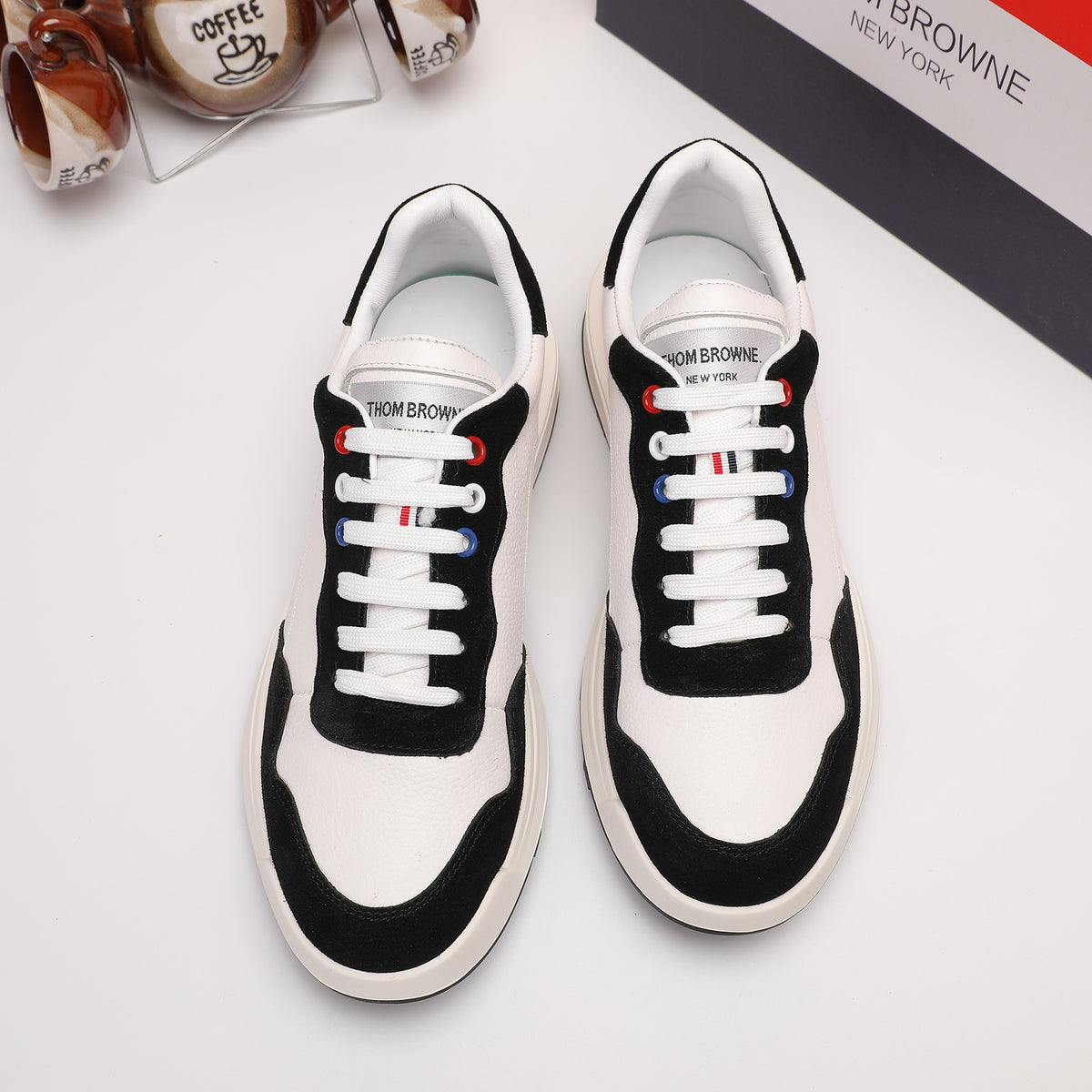 Thom Browne Men’s Black White Colorblock Runner Sneakers – product detail view 3