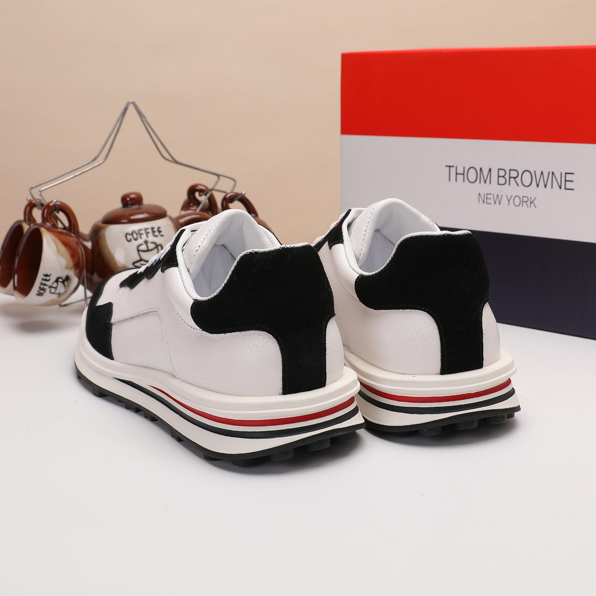 Thom Browne Men’s Black White Colorblock Runner Sneakers – product detail view 9