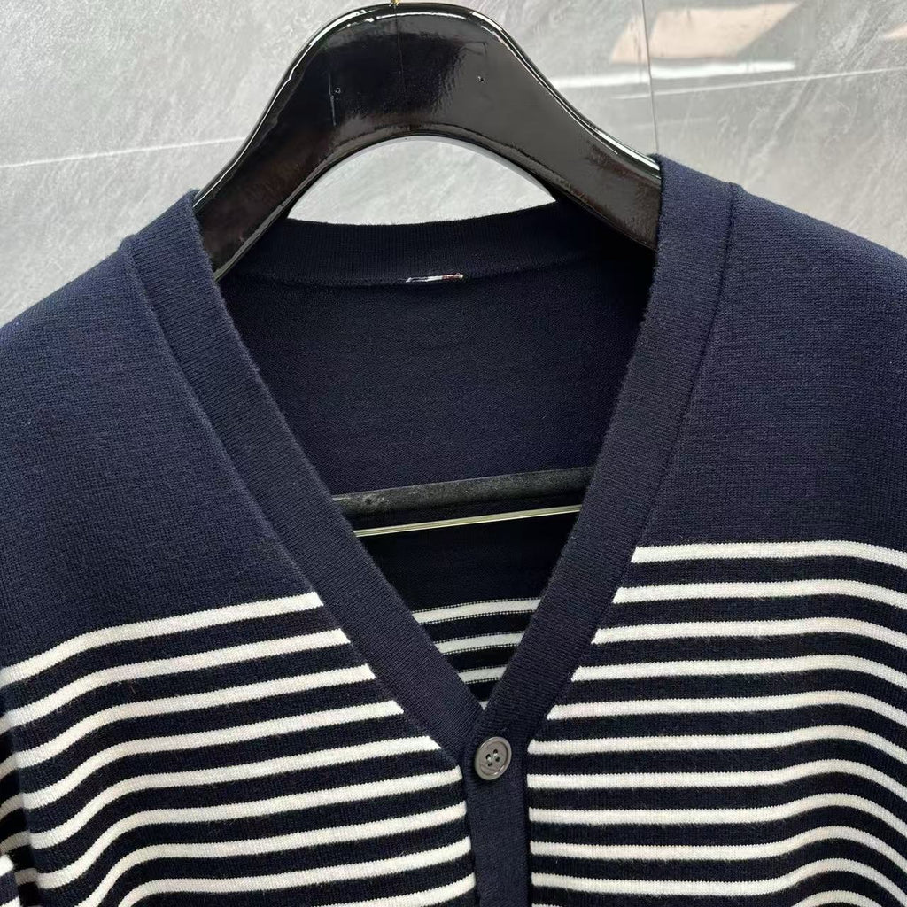 Thom Browne Interval Stripe Contrast Knit Cardigan detail view 9