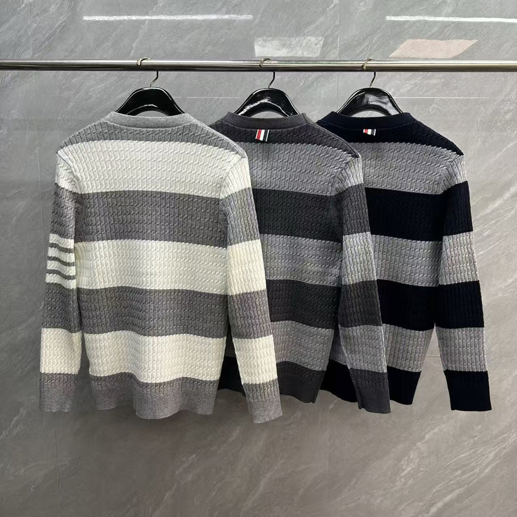 Thom Browne Wide Stripe Contrast Cable-Knit Cardigan detail view 2