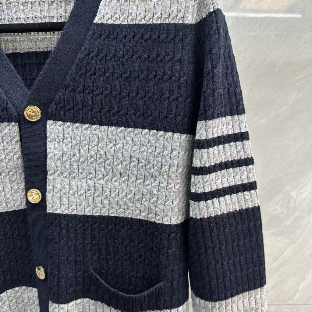 Thom Browne Wide Stripe Contrast Cable-Knit Cardigan detail view 9