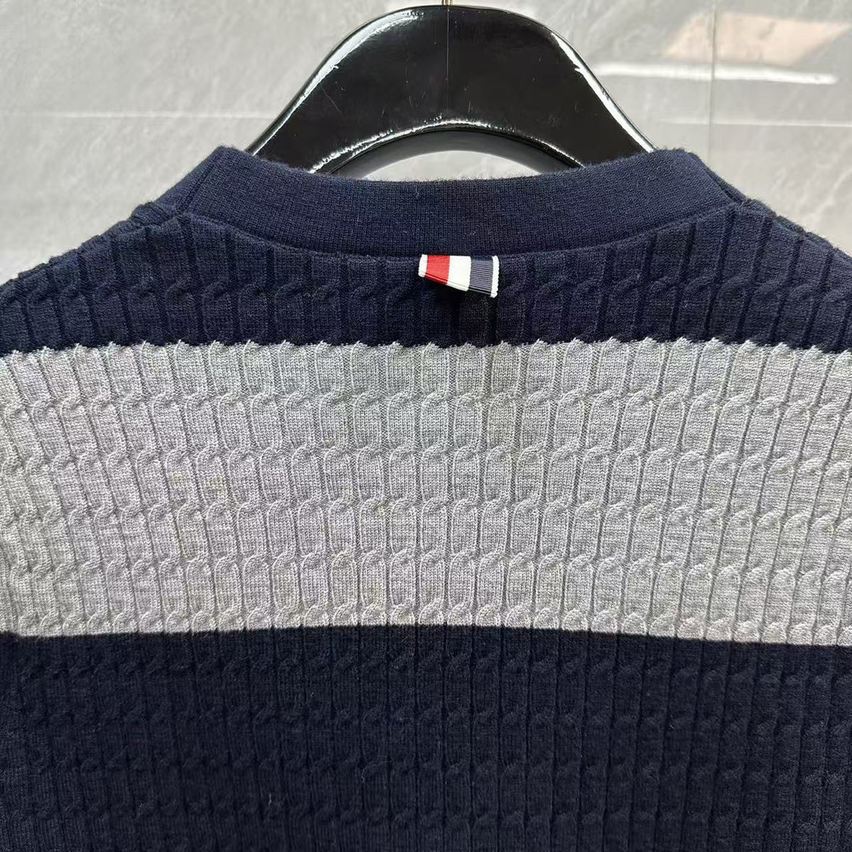 Thom Browne Wide Stripe Contrast Cable-Knit Cardigan detail view 11