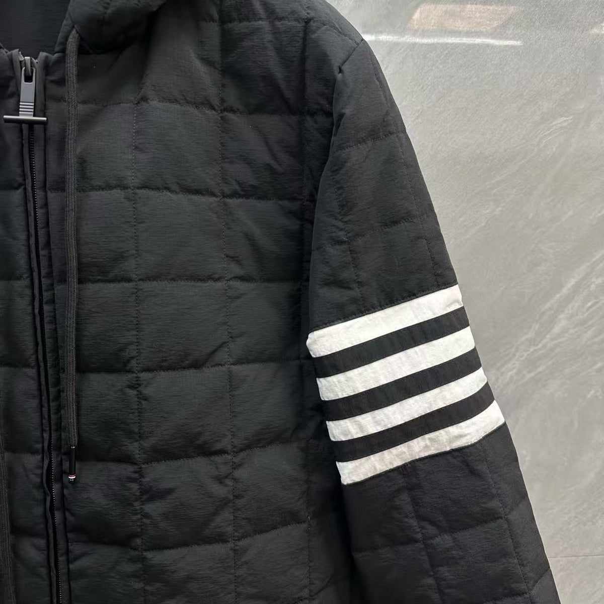 Thom Browne Quilted Grid Zip Hooded Down Jacket detail view 8