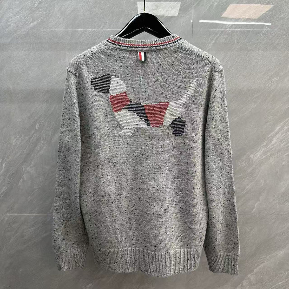 Thom Browne Contrast Dachshund Chunky-Knit Cardigan detail view 3