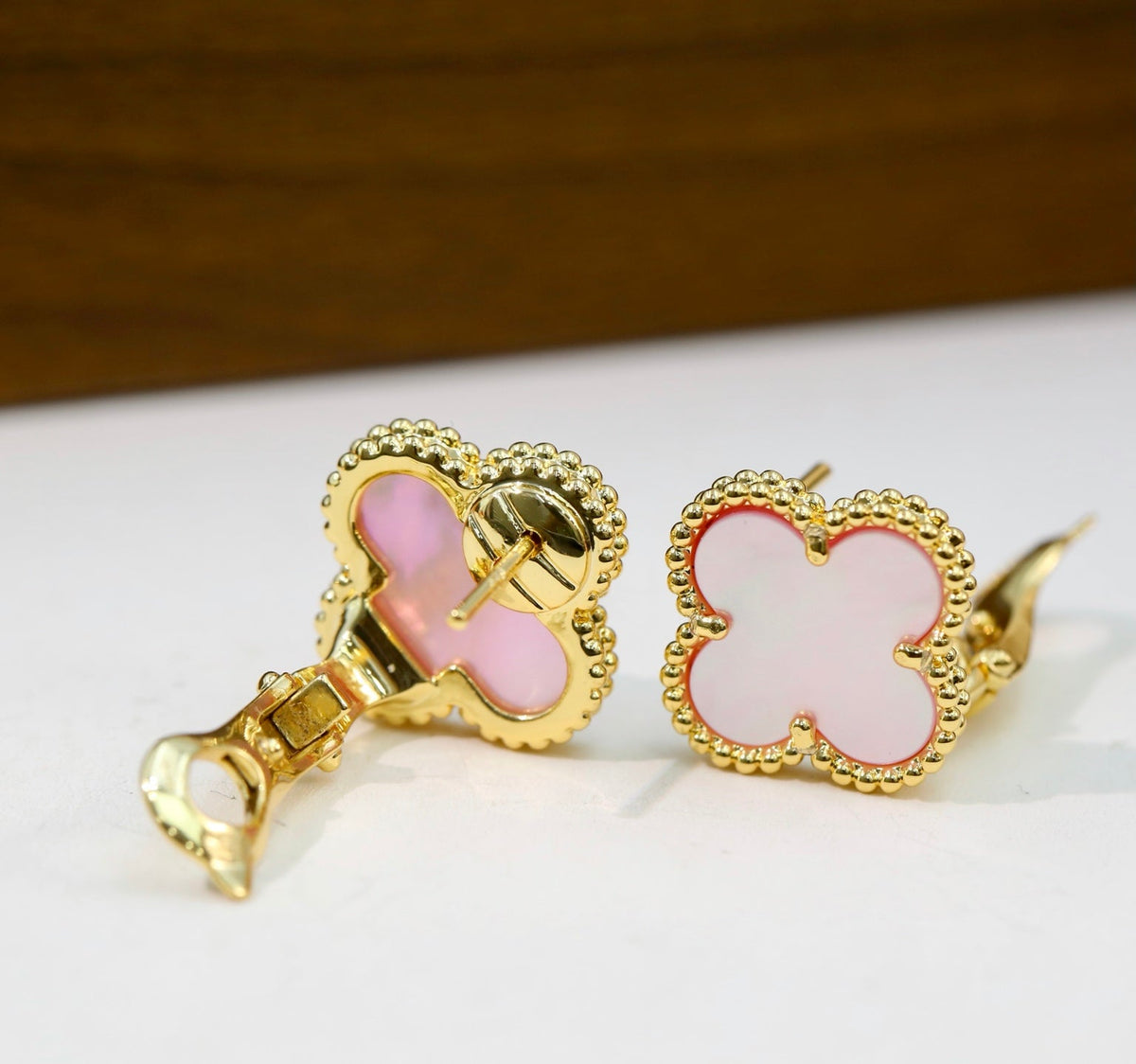 Van Cleef & Arpels-Style Clover Stud Earrings detail 5