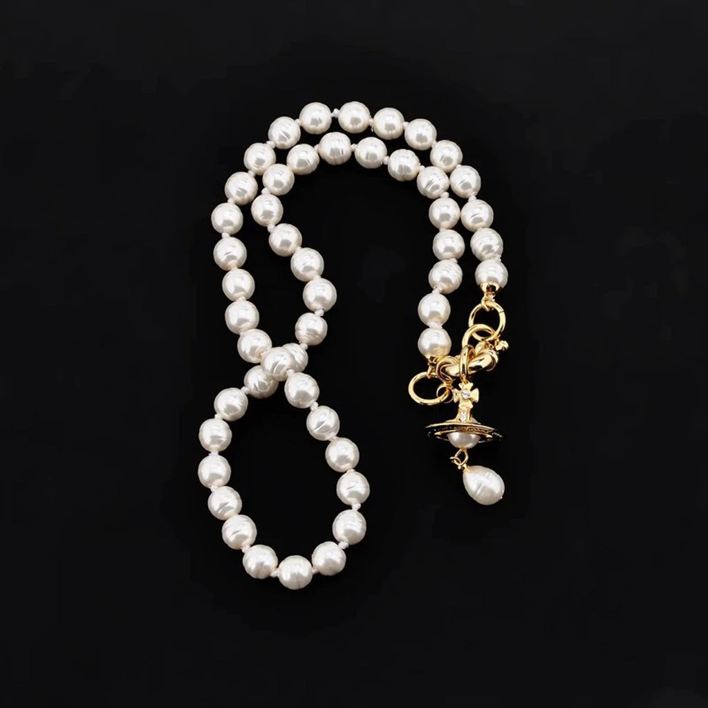 Vivienne Westwood Style Baroque Pearl Orb Necklace detail 2
