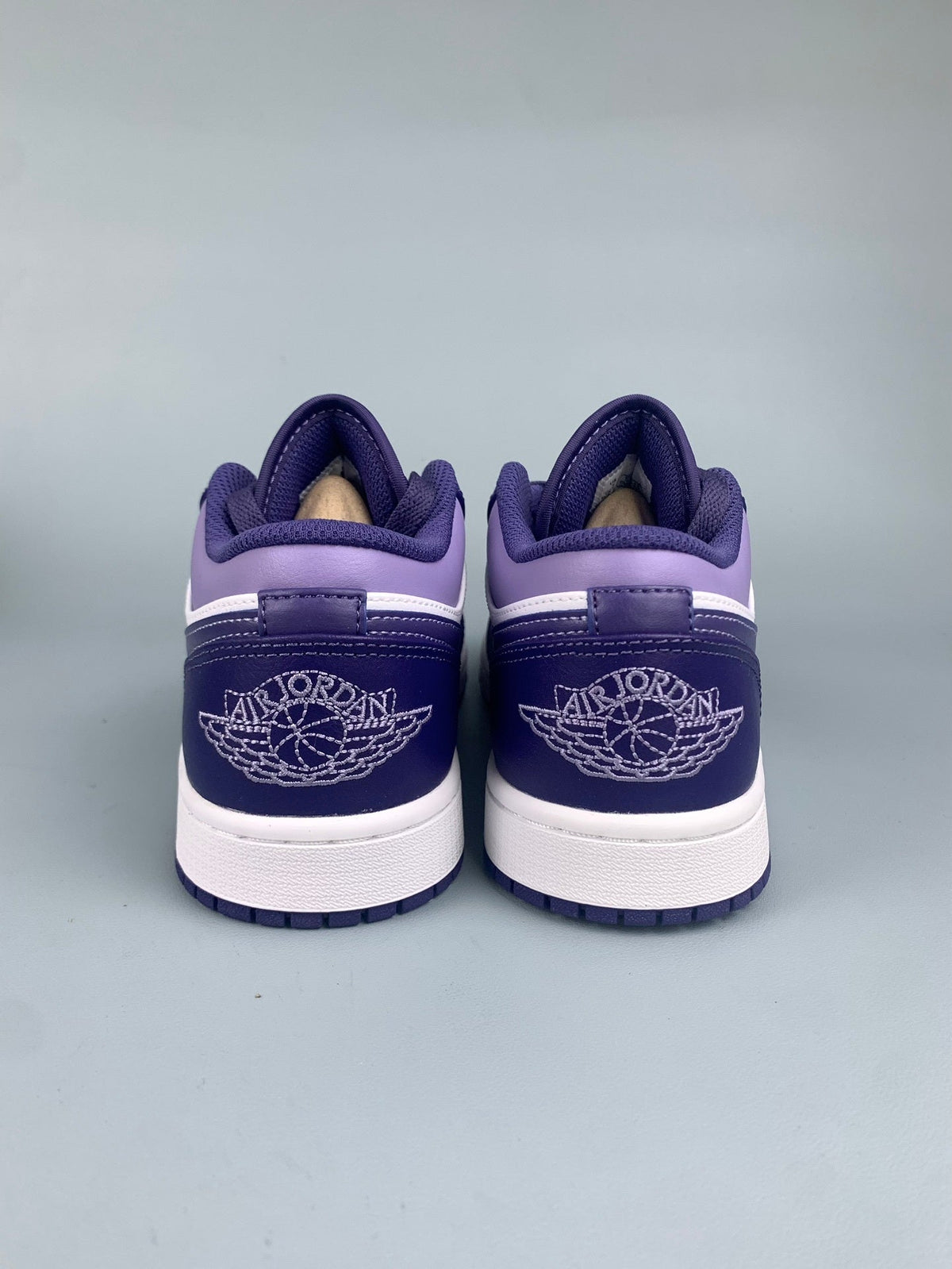 Air Jordan 1 Low White/Purple 553558-515 Unisex Sneakers detail view 5