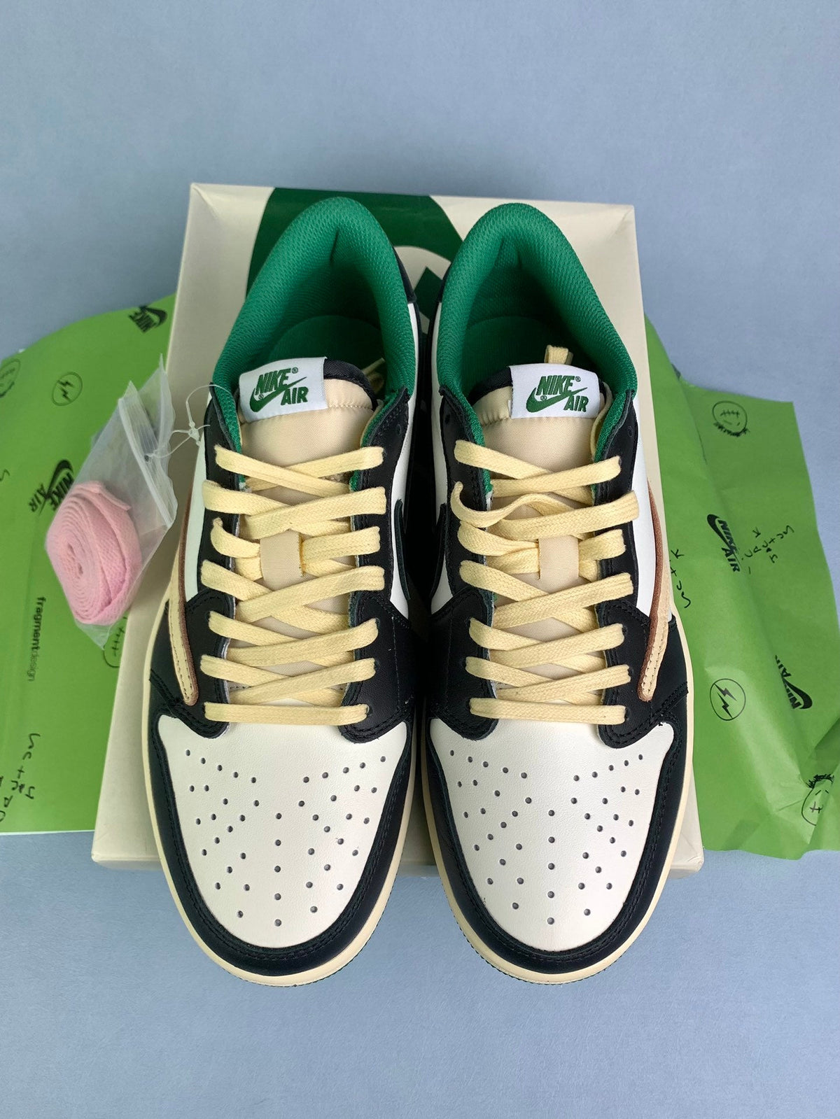 Air Jordan 1 Low Black/Green Unisex Sneakers DM7866-128 detail view 5