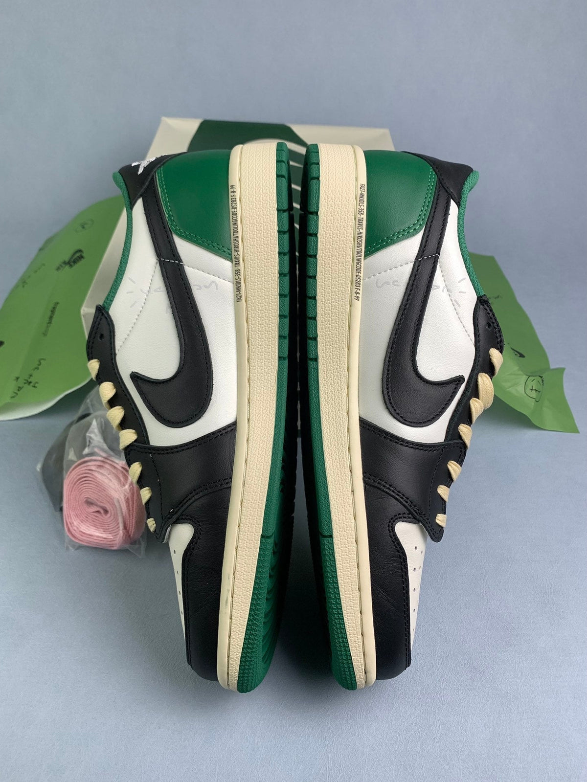 Air Jordan 1 Low Black/Green Unisex Sneakers DM7866-128 detail view 4