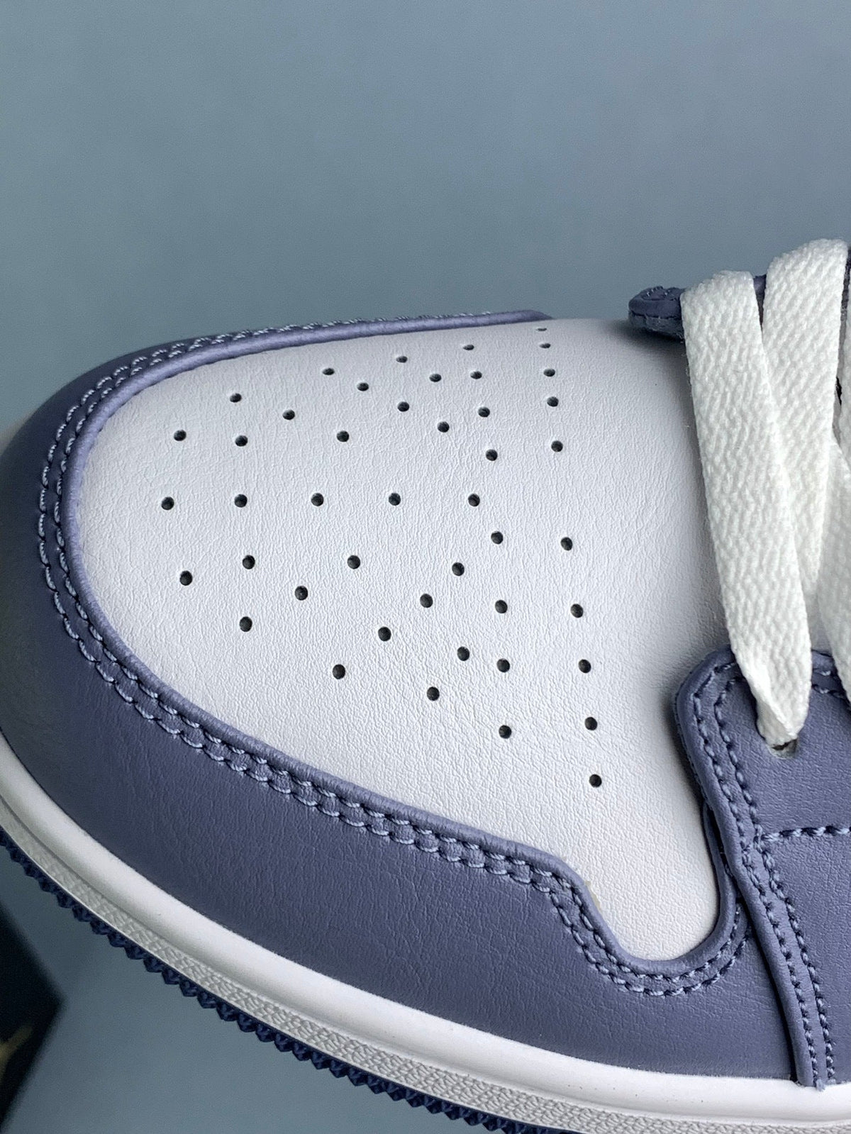 Air Jordan 1 Low Navy Blue 553558-414 Unisex Sneakers detail view 6