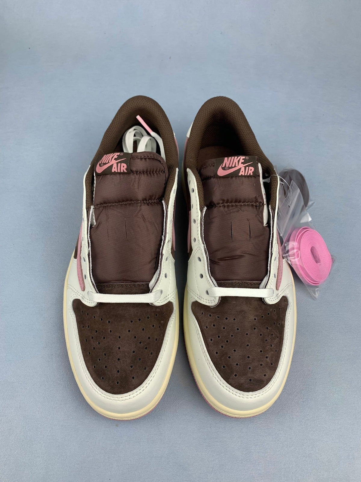Air Jordan 1 Low OG Dark Pony Unisex Sneakers DZ4137-206 detail view 4