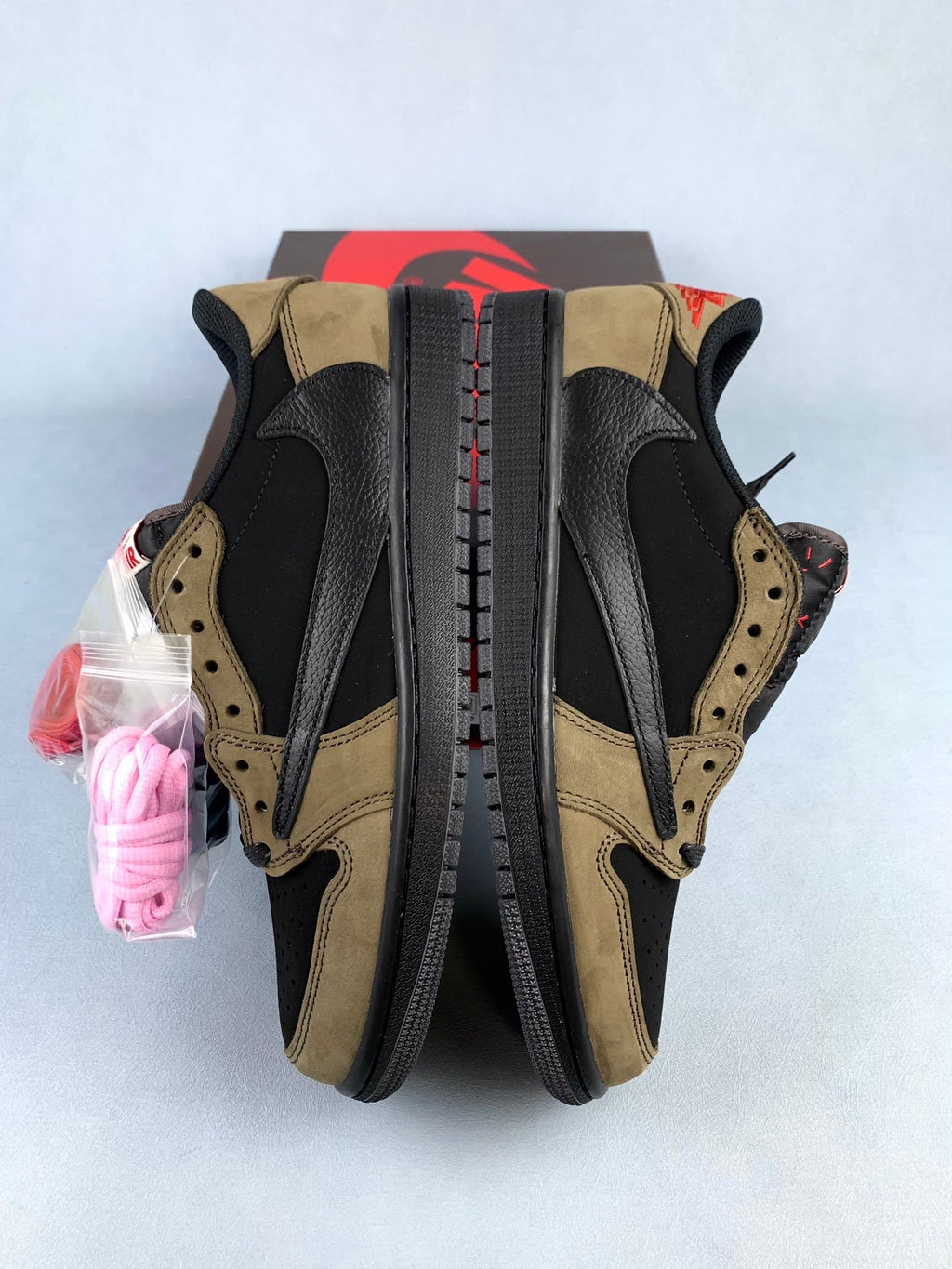 Air Jordan 1 Low OG SP Velvet Brown ts Unisex Sneakers DM7866-202 detail view 3