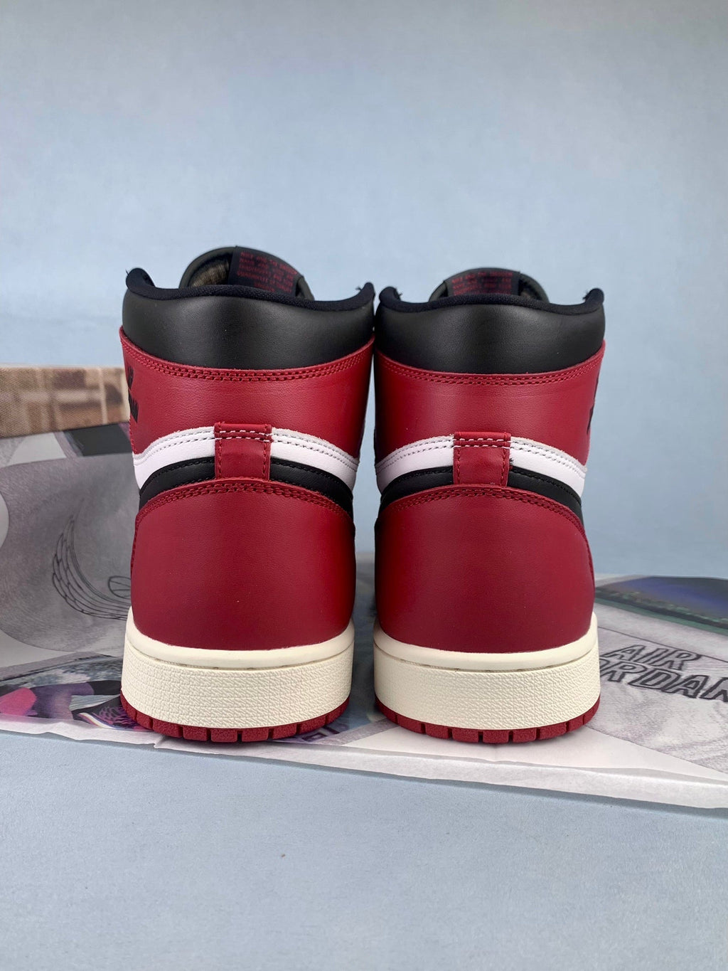 Air Jordan 1 High - Unisex Sneakers Style 48 detail view 5