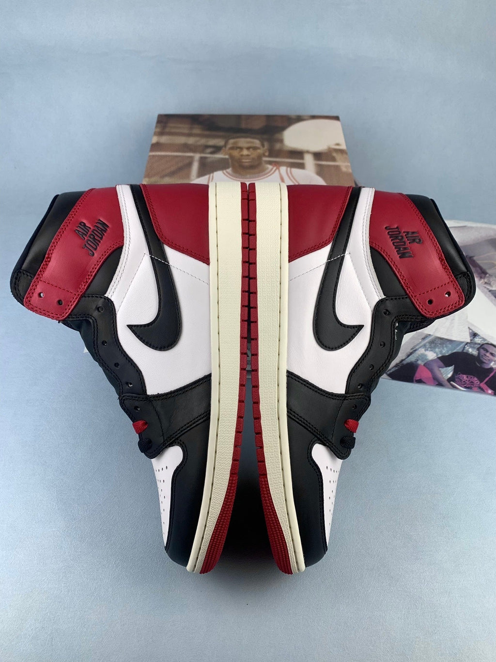 Air Jordan 1 High - Unisex Sneakers Style 48 detail view 3