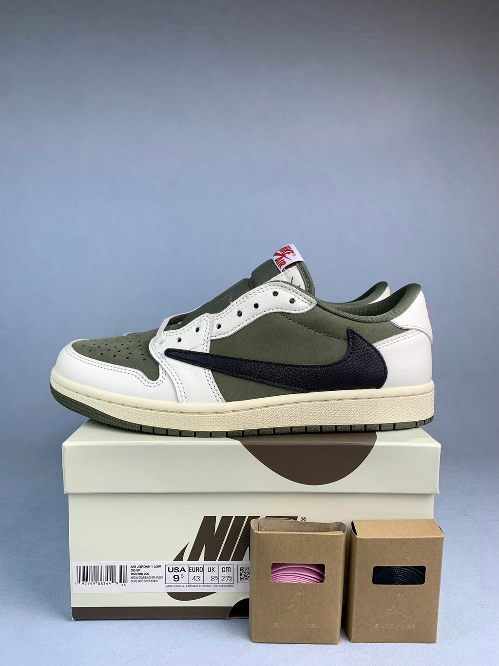Air Jordan 1 Low x Travis Scott Medium Olive 9.0 Unisex Sneakers DM7866-200 detail view 2