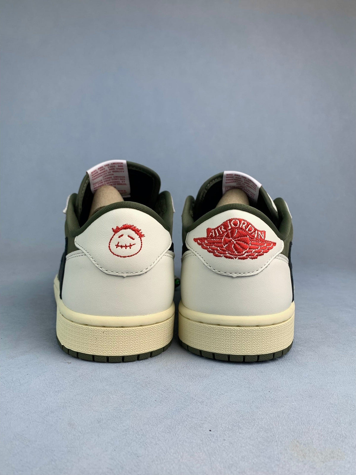 Air Jordan 1 Low x Travis Scott Medium Olive 9.0 Unisex Sneakers DM7866-200 detail view 5