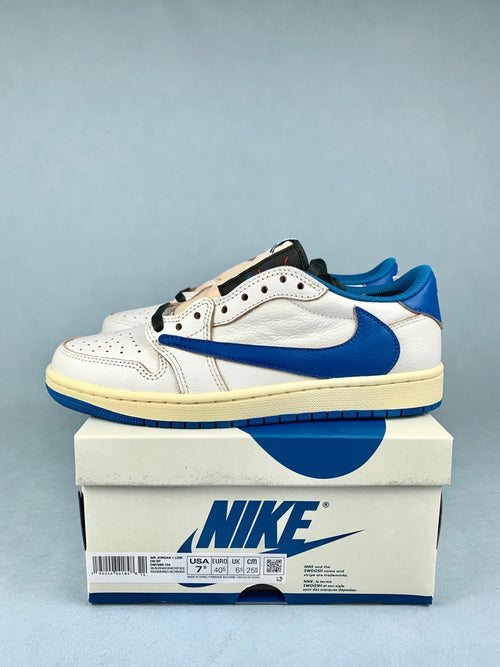 Air Jordan 1 Low OG Travis Scott Reverse Mocha Whit Unisex Sneakers DM7866-104 detail view 2