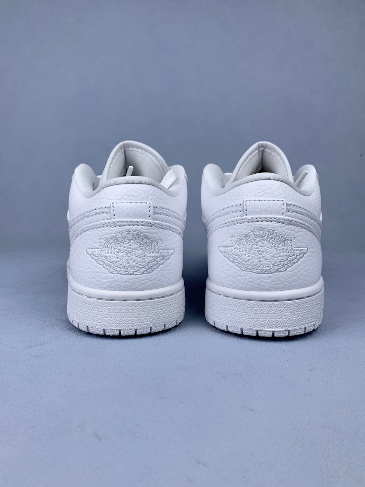 Air Jordan 1 Low All-White 553558-130 Unisex Sneakers detail view 5