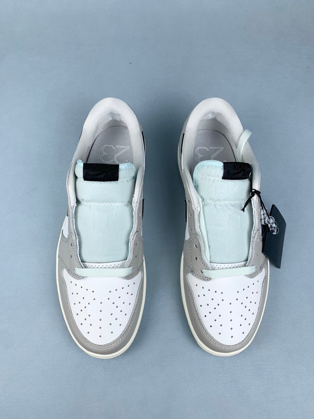Air Jordan 1 Low Year of the Snake Limited Edition Unisex Sneakers HF3144-100 detail view 4
