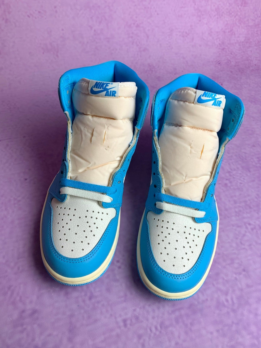 Air Jordan 1 High UNC Reimagined UNC Blue Unisex Sneakers DZ5485-402 detail view 4