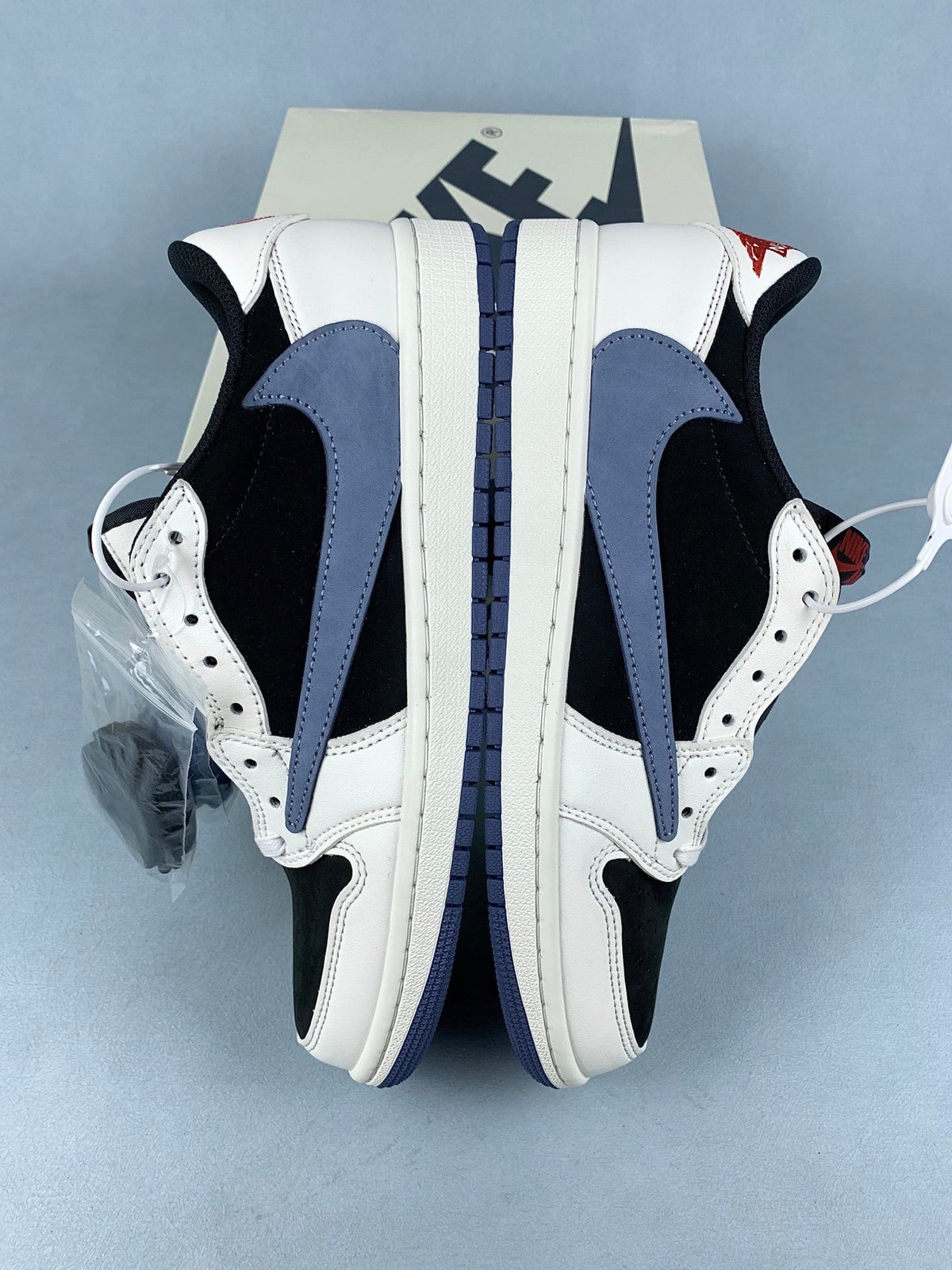 Air Jordan 1 Low Black/Blue Unisex Sneakers DM7866-040 detail view 3