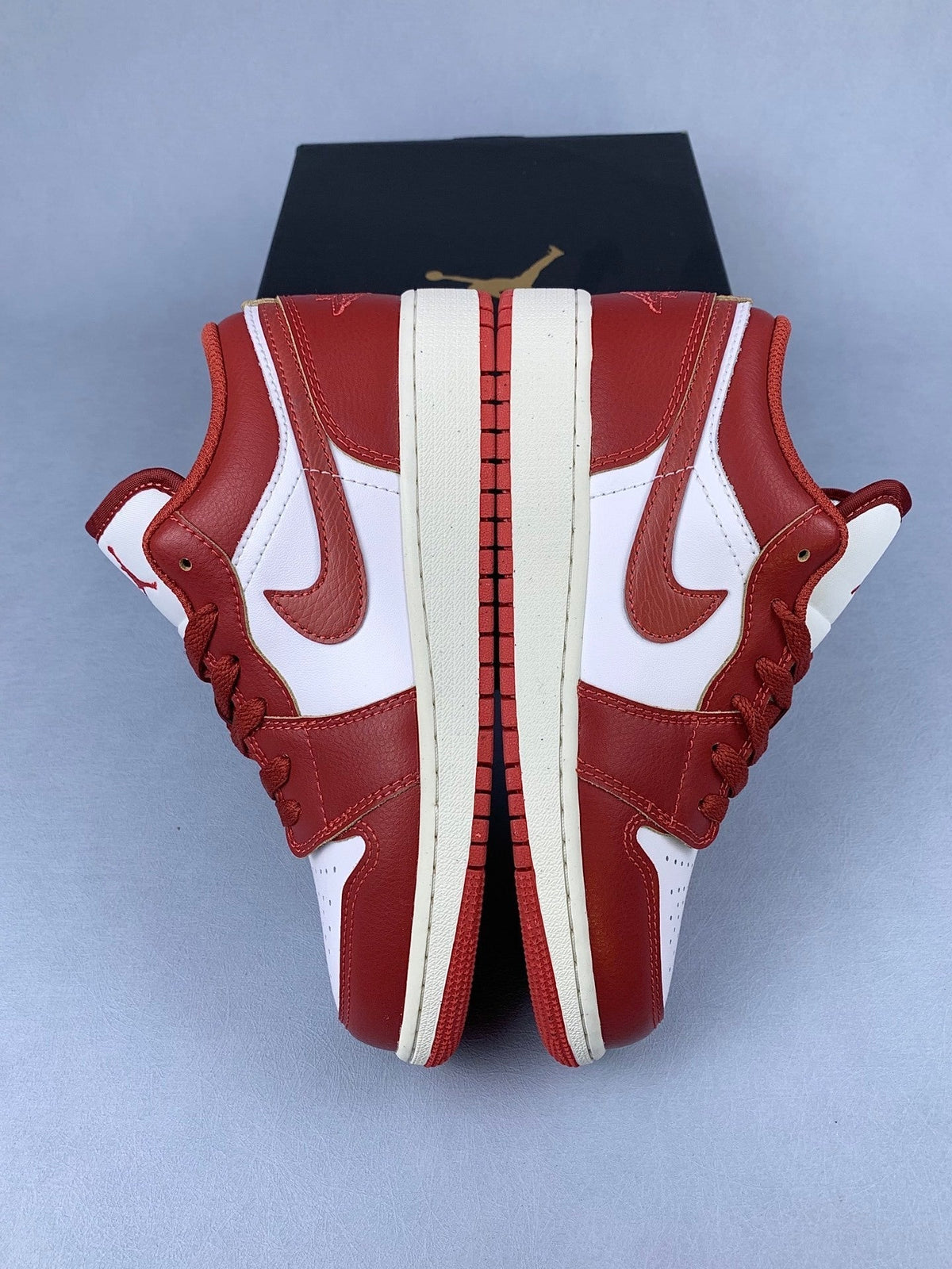Air Jordan 1 Low Dune Red Unisex Sneakers FJ3465-160 detail view 3