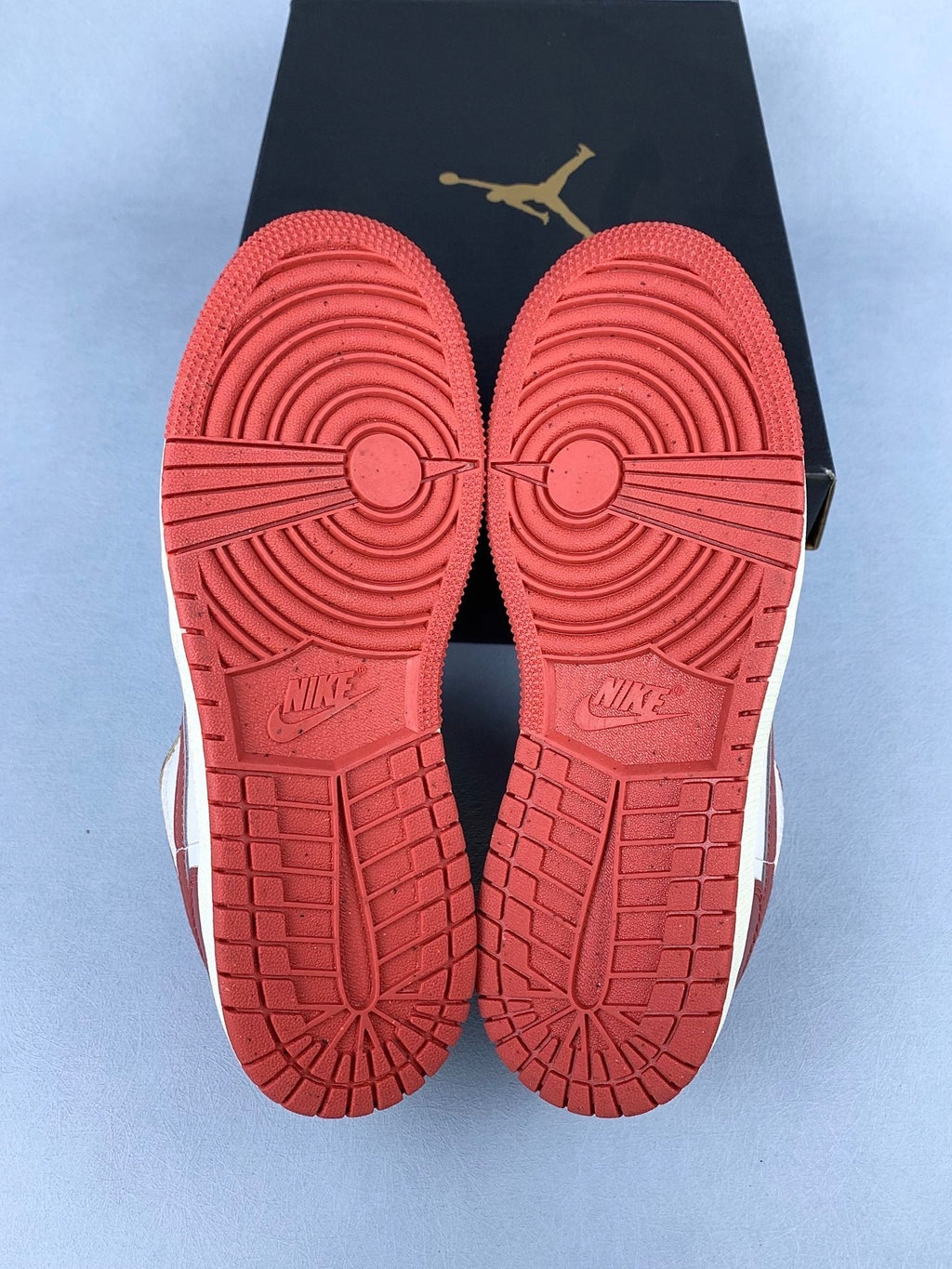 Air Jordan 1 Low Dune Red Unisex Sneakers FJ3465-160 detail view 6