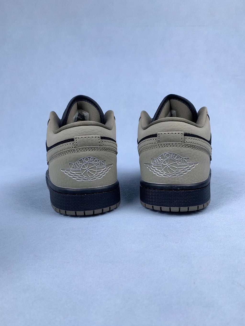 Air Jordan 1 Low Grey / Black / Mocha Brown Unisex Sneakers IB7109-005 detail view 6