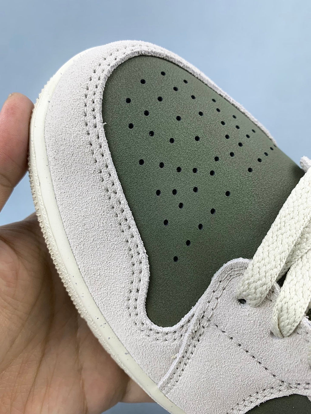 Air Jordan 1 Low Olive Green Unisex Sneakers HV4089-201 detail view 7